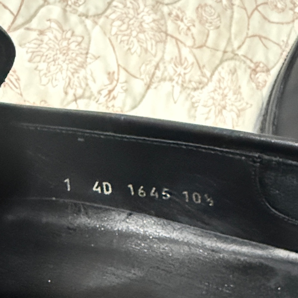 Prada Black Leather Men's Slip-Ons - Picture 5 of 8